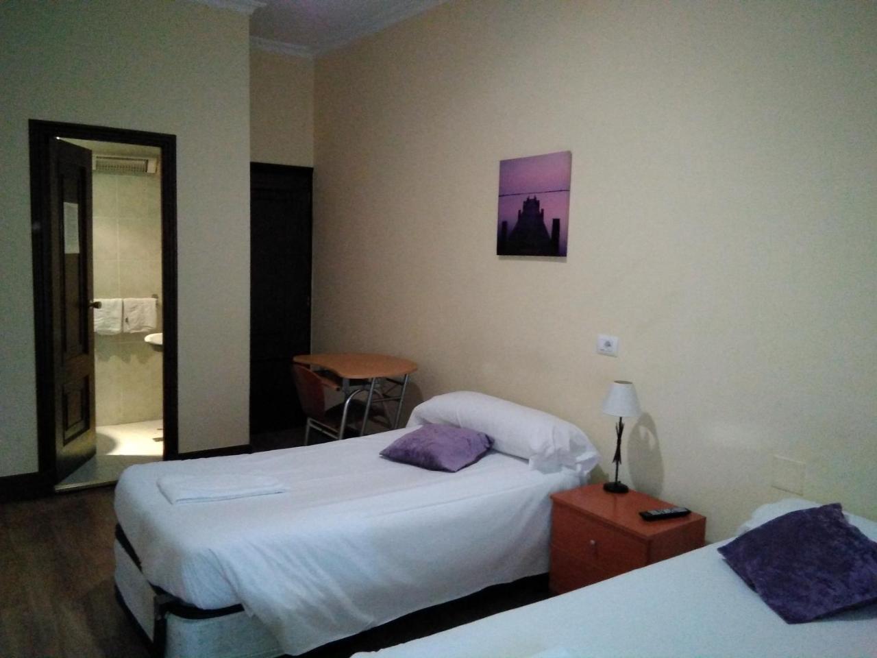 Hostal Ancla Dorada Vigo Exterior foto